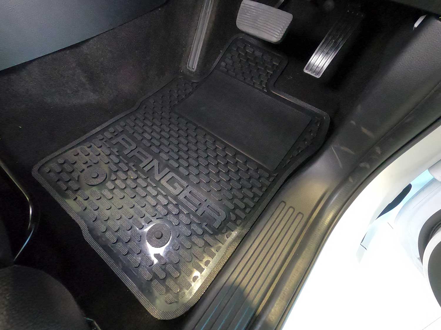 Ford Ranger Wildtrak Interior Set - Image 3
