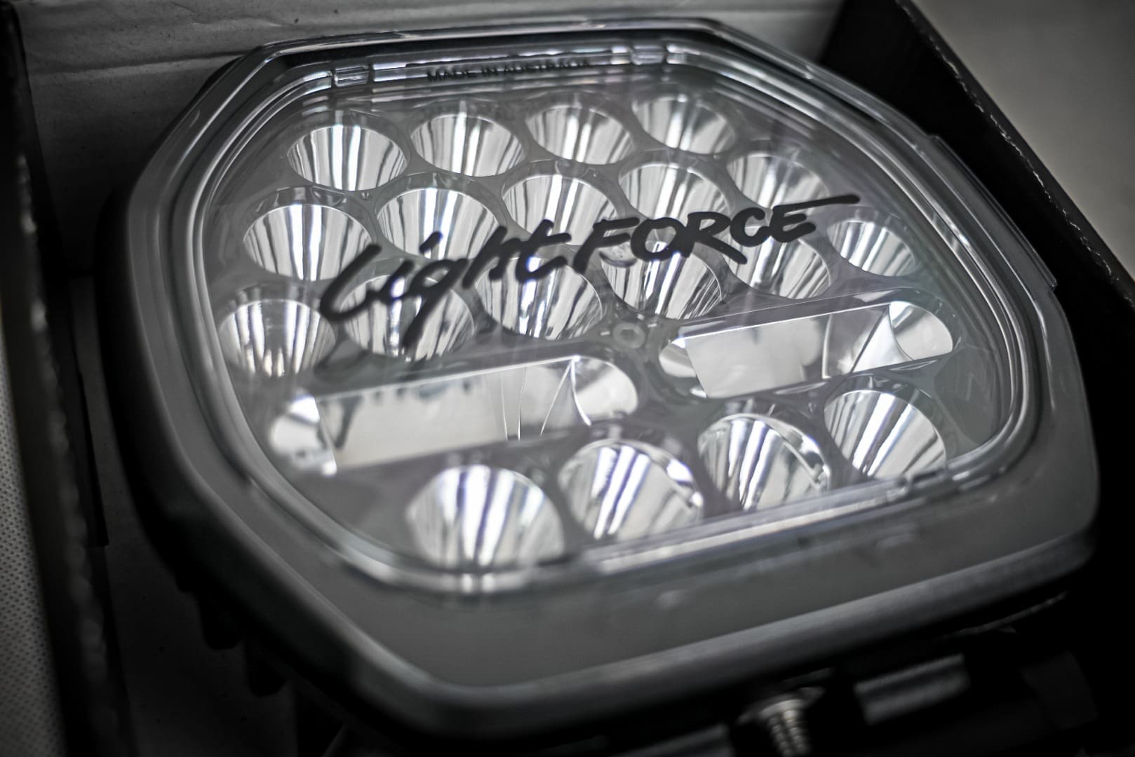 Lightforce Beast 190 LED Driving Light For Sale - Image 5